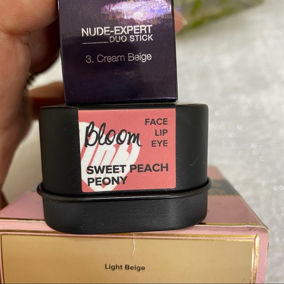 NUDESTIX, TOO FACED AND TERRY BUNDLES. - Picture 5 of 8